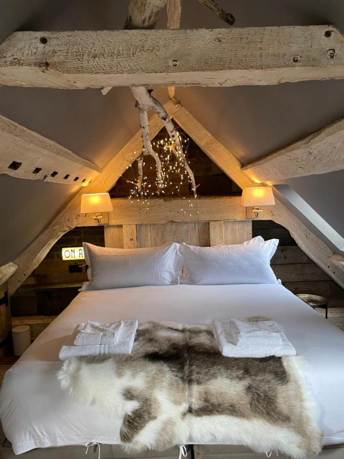 The Barth Room At Cheshire Boutique Barns Нантуич Екстериор снимка