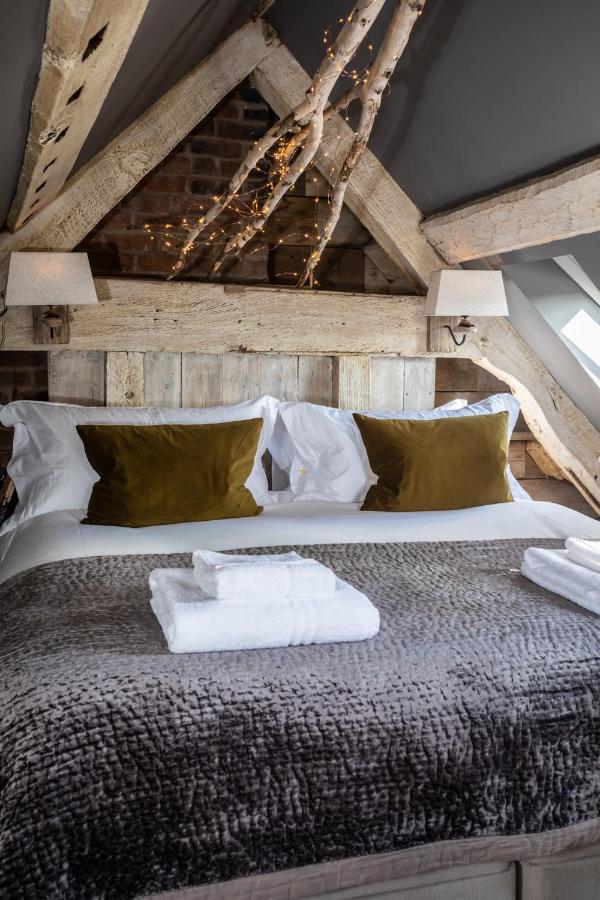 The Barth Room At Cheshire Boutique Barns Нантуич Екстериор снимка